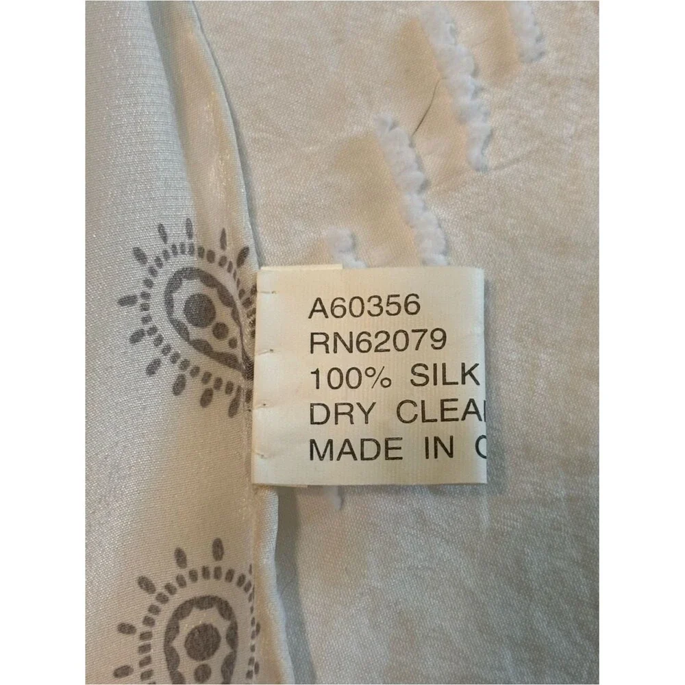 Unbranded this vtg